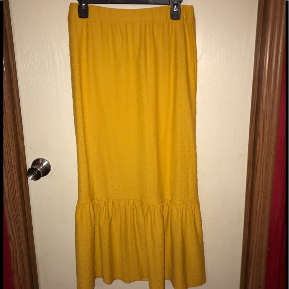 Long skirt